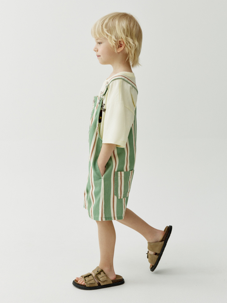 джинсовый комбинезон в полоску детский от бренда sela вид слева