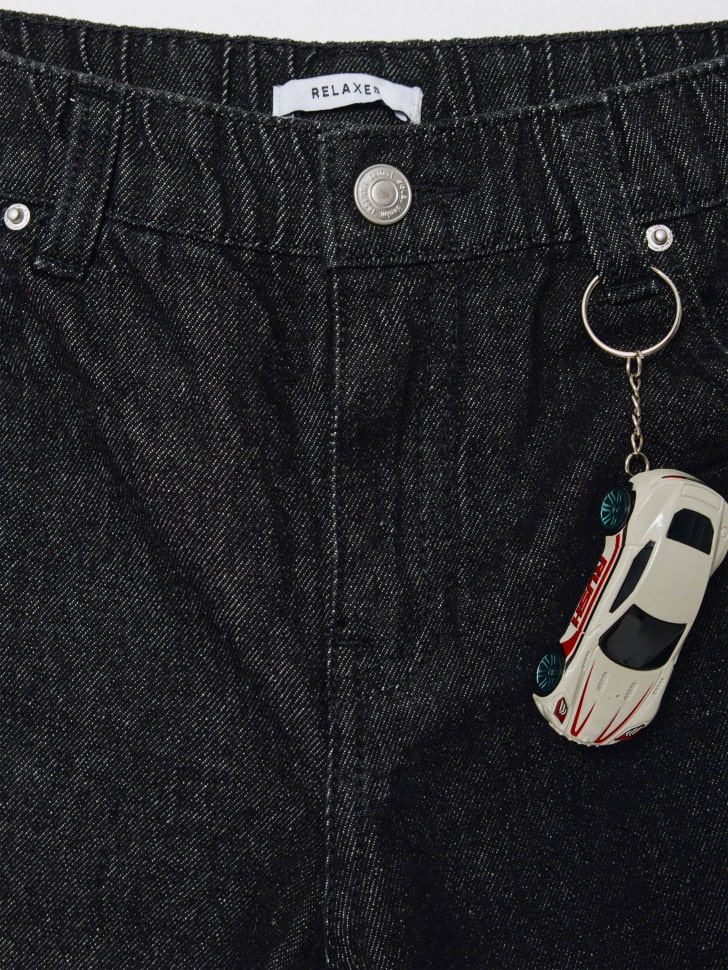 джинсы relaxed fit с брелком машинкой для мальчиков 4680798783161 со скидкой
