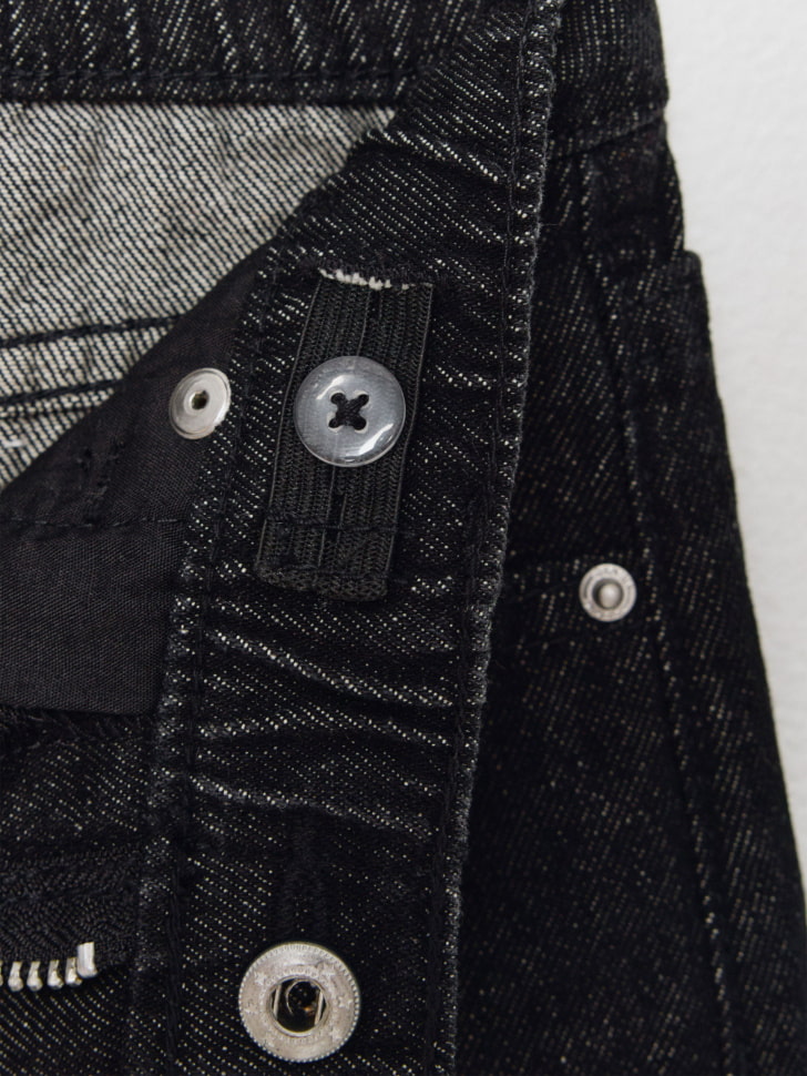 джинсы relaxed fit с брелком машинкой для мальчиков 4680798783161 на официальном сайте