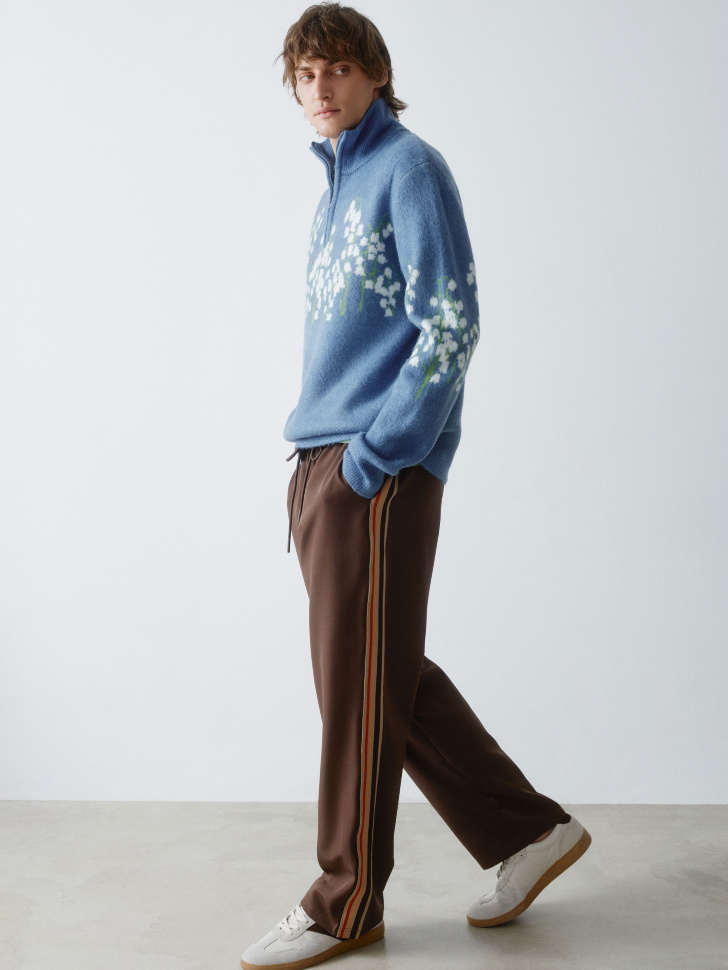 жаккардовый джемпер regular fit с воротом на молнии 4610517346018 со скидкой