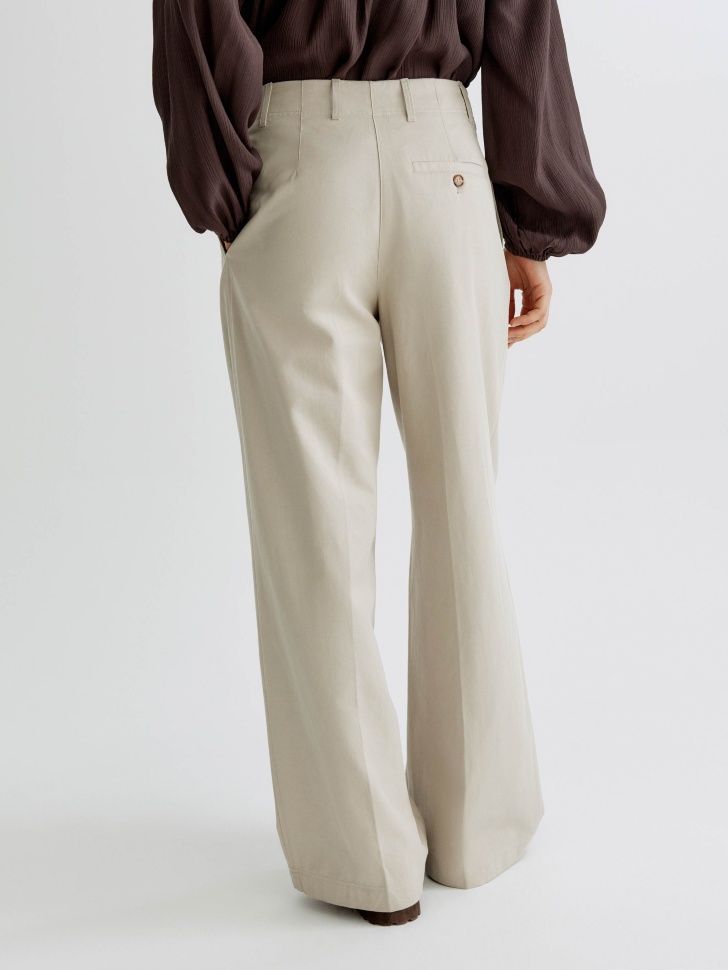 прямые брюки из хлопка с тенселем по цене 3999 руб вид справа