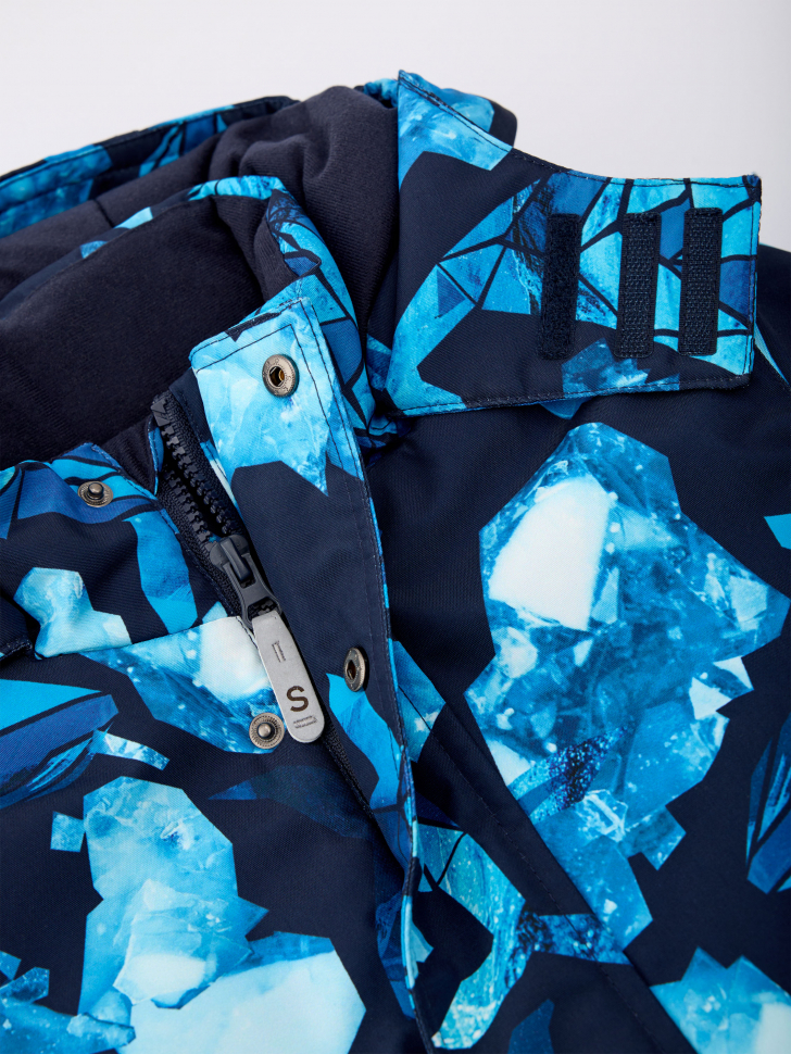 Куртка из технологичной мембраны с лямками для мальчика - фото 7