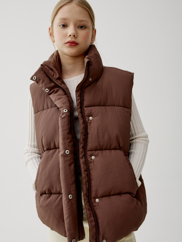 Демисезонный стеганый жилет для девочек 2699₽