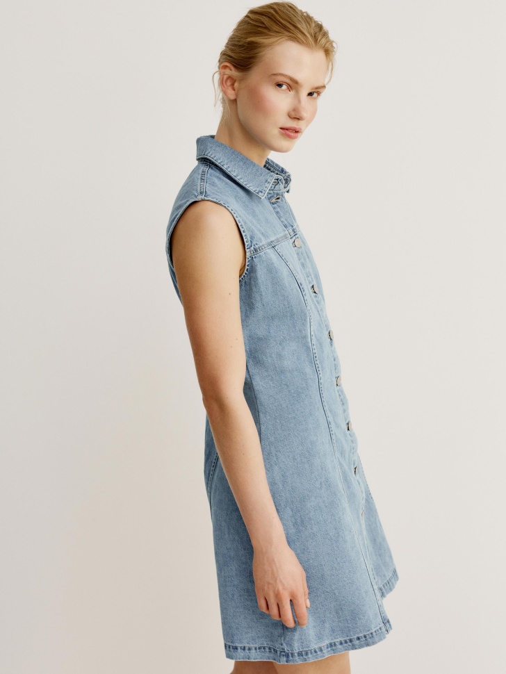 джинсовое мини-платье из россии вид сбоку