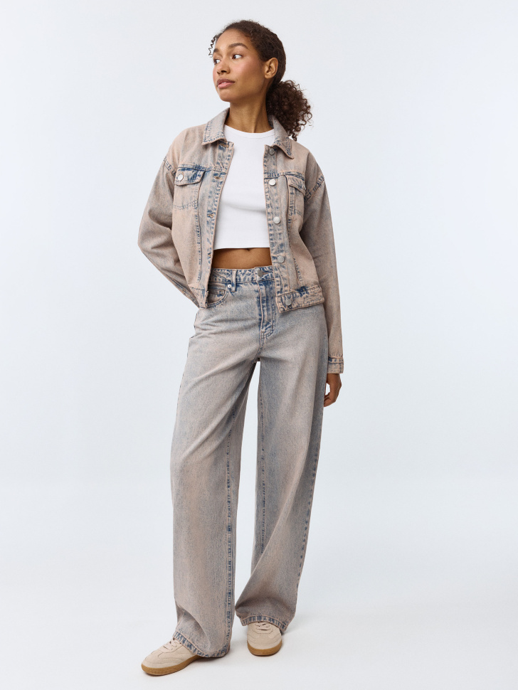 

Джинсы LOOSE STRAIGHT с винтажной стиркой
