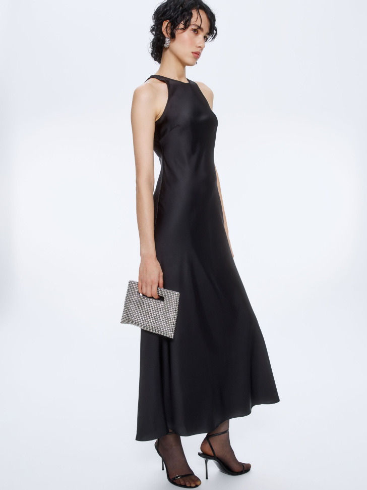 платье миди из вискозного сатина 4610517047199 по акции