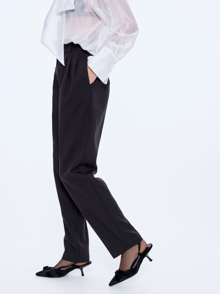 брюки из костюмной ткани 4610517113382 с промокодом