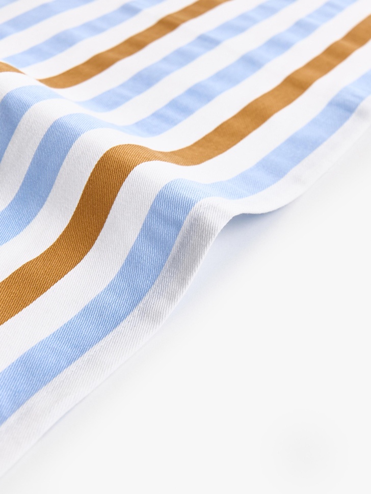 кухонное полотенце с рисунком от бренда sela вид слева