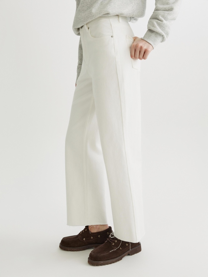 Товар с артикулом 4610517790743 вид сзади