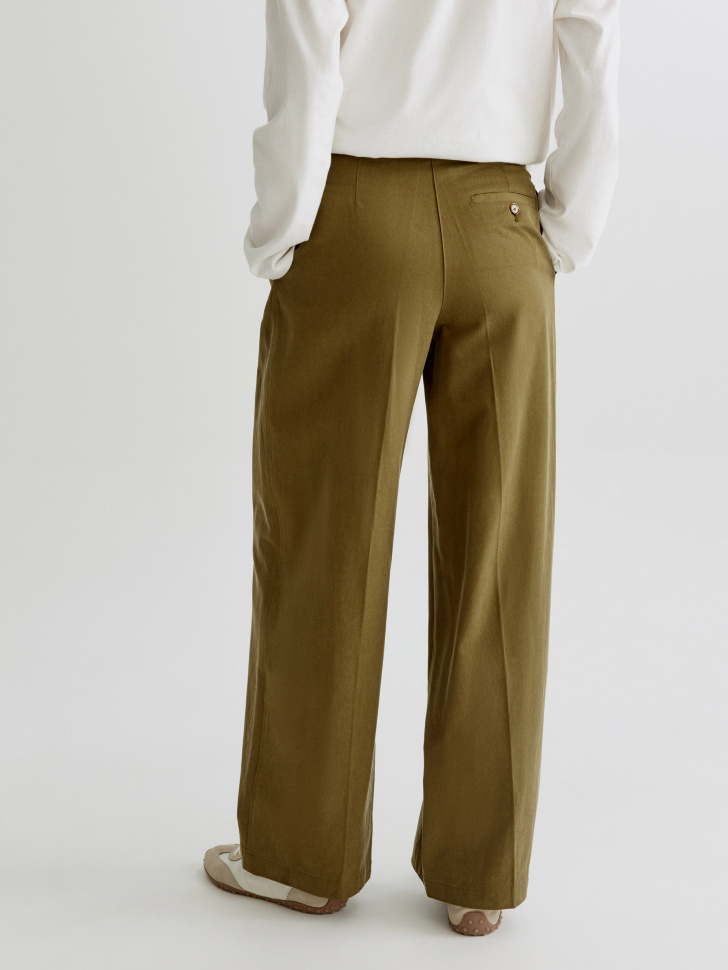 прямые брюки из хлопка с тенселем по цене 3999 руб вид справа