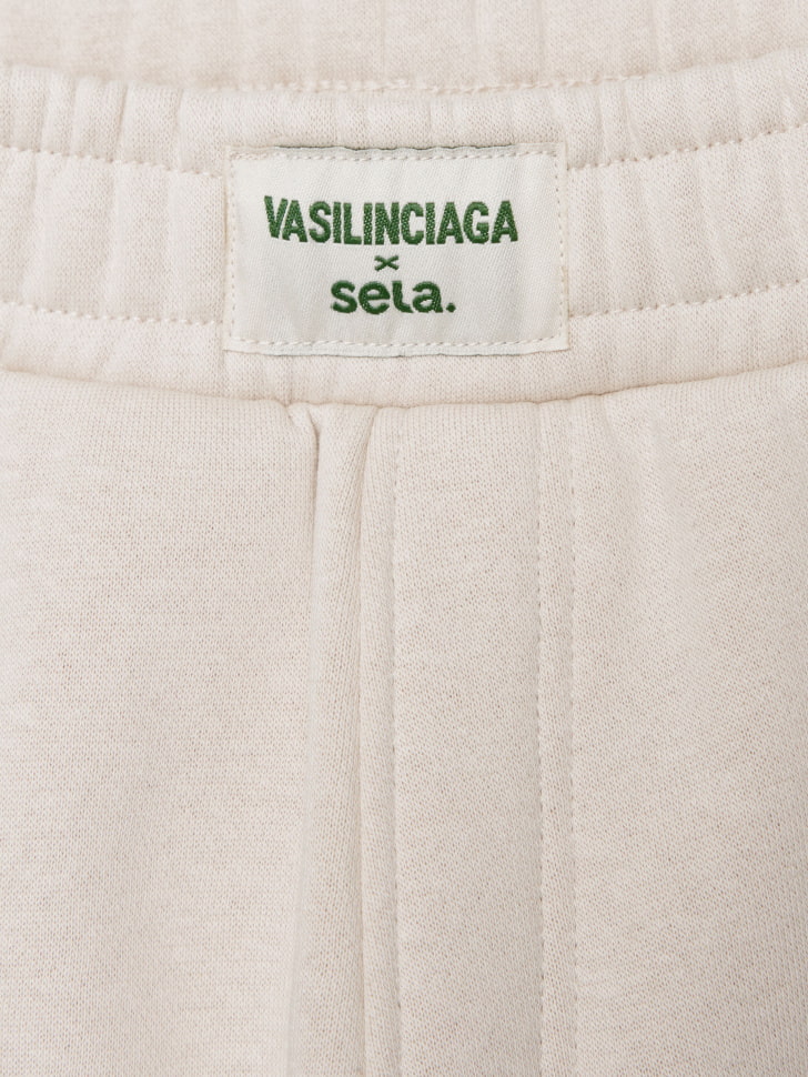 Брюки для девочек из коллекции SELA х VASILINCIAGA. Фото №5