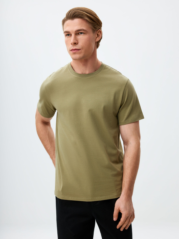 

Футболка ADAM SLIM FIT базовая