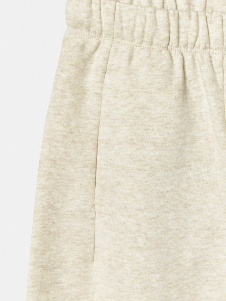 джоггеры оверсайз детские по цене 1699 руб вид справа