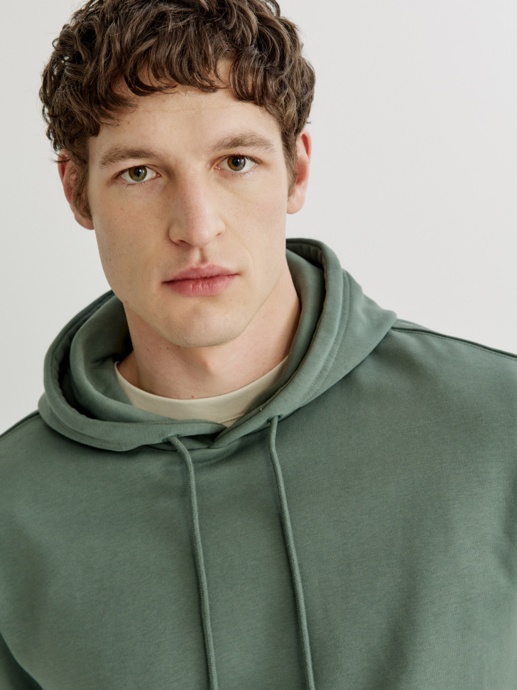 худи прямого кроя из футера по цене 3299 руб вид справа