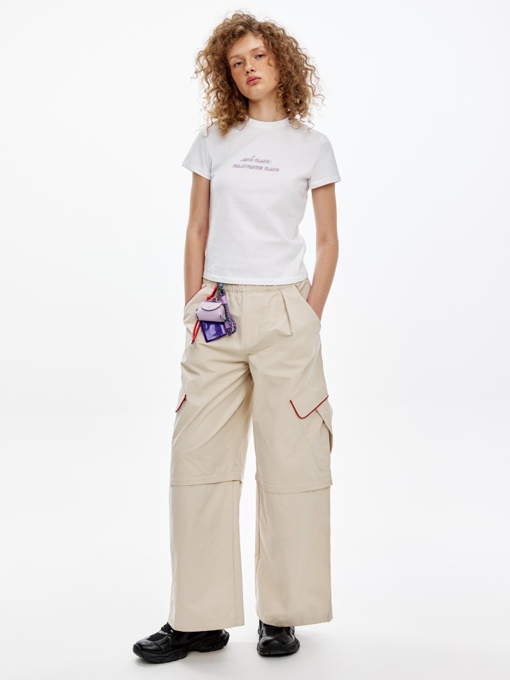 футболка из коллекции  young x яндекс путешествия от бренда sela вид слева