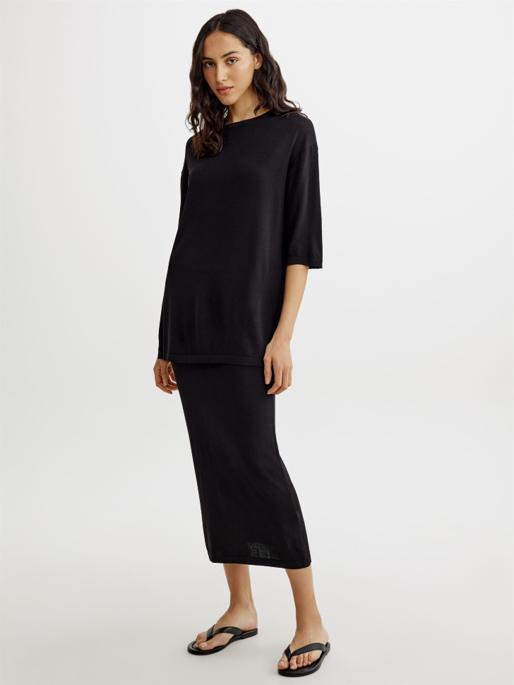 удлиненный джемпер оверсайз из вязаного трикотажа от бренда sela вид слева