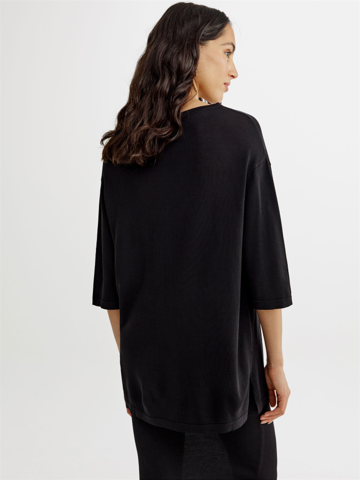 удлиненный джемпер оверсайз из вязаного трикотажа из россии вид сбоку