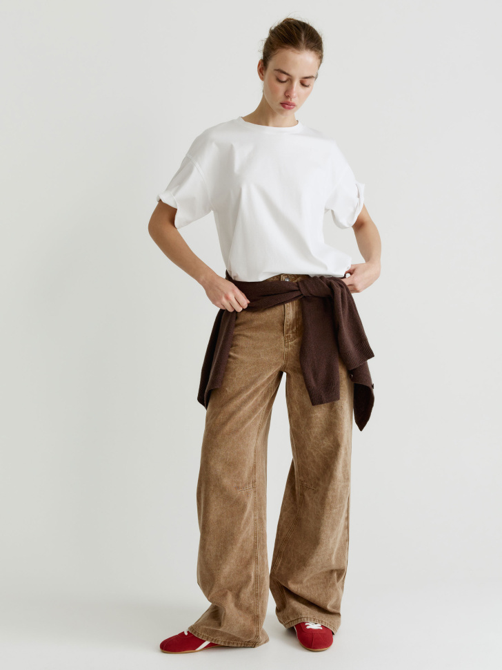 футболка оверсайз из мерсеризованного хлопка от бренда sela вид слева