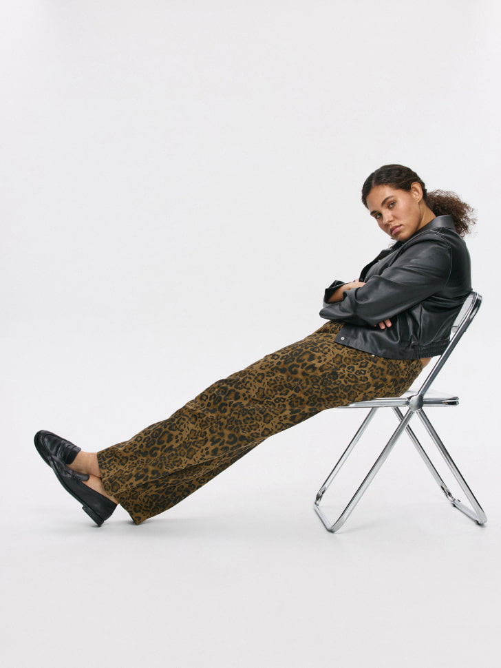 Леопардовые джинсы Straight Fit. Фото №4