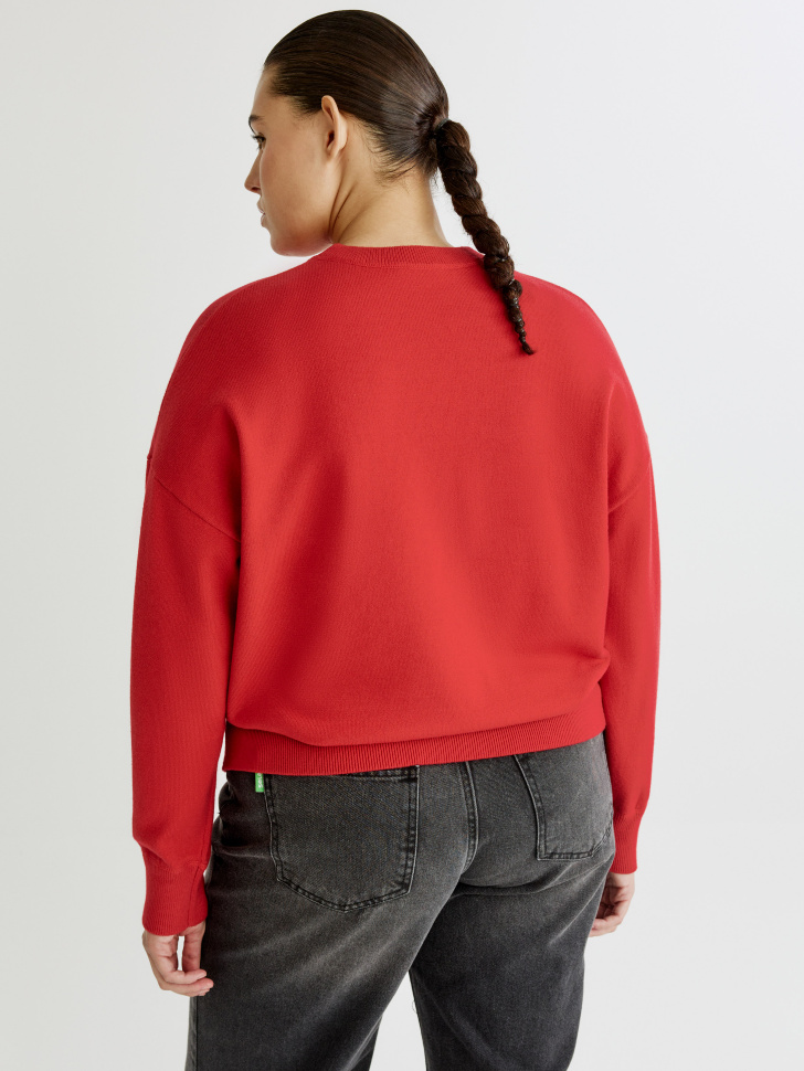 базовый джемпер оверсайз из россии вид сбоку