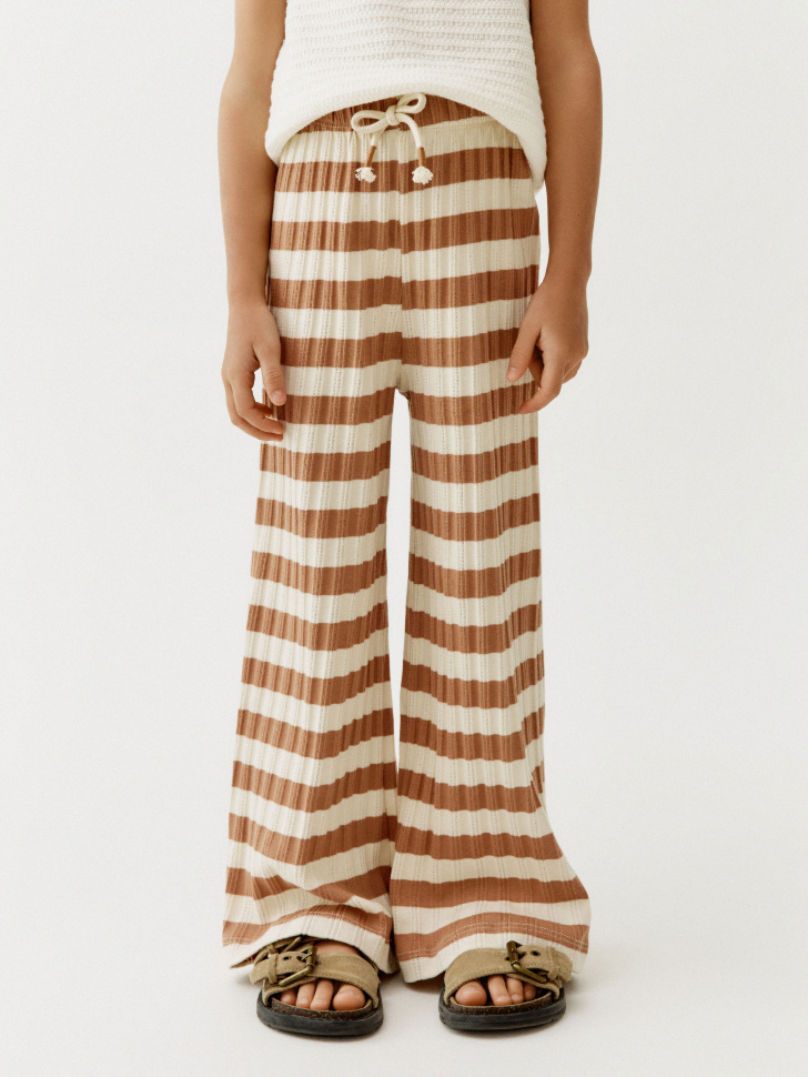 широкие брюки в полоску для девочек от бренда sela вид слева