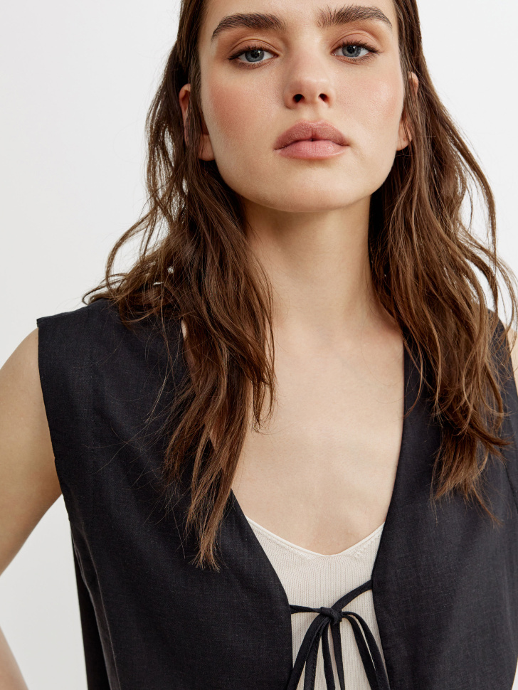 укороченный топ на завязках из смесового льна из россии вид сбоку