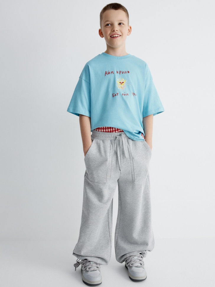 футболка оверсайз с принтом для мальчиков от бренда sela вид слева