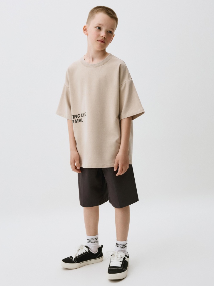 хлопковые шорты с карманами для мальчиков от бренда sela вид слева