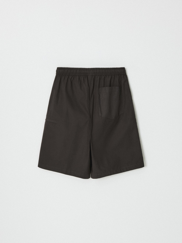 хлопковые шорты с карманами для мальчиков по цене 1799 руб вид справа