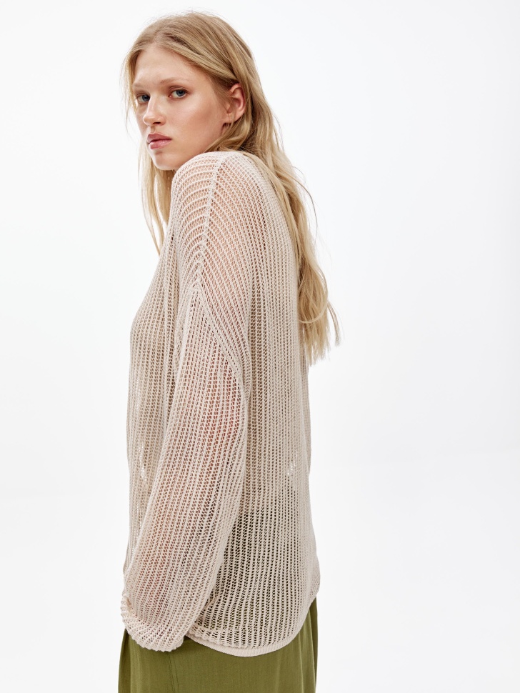 вязаный джемпер полупрозрачный с содержанием льна из россии вид сбоку