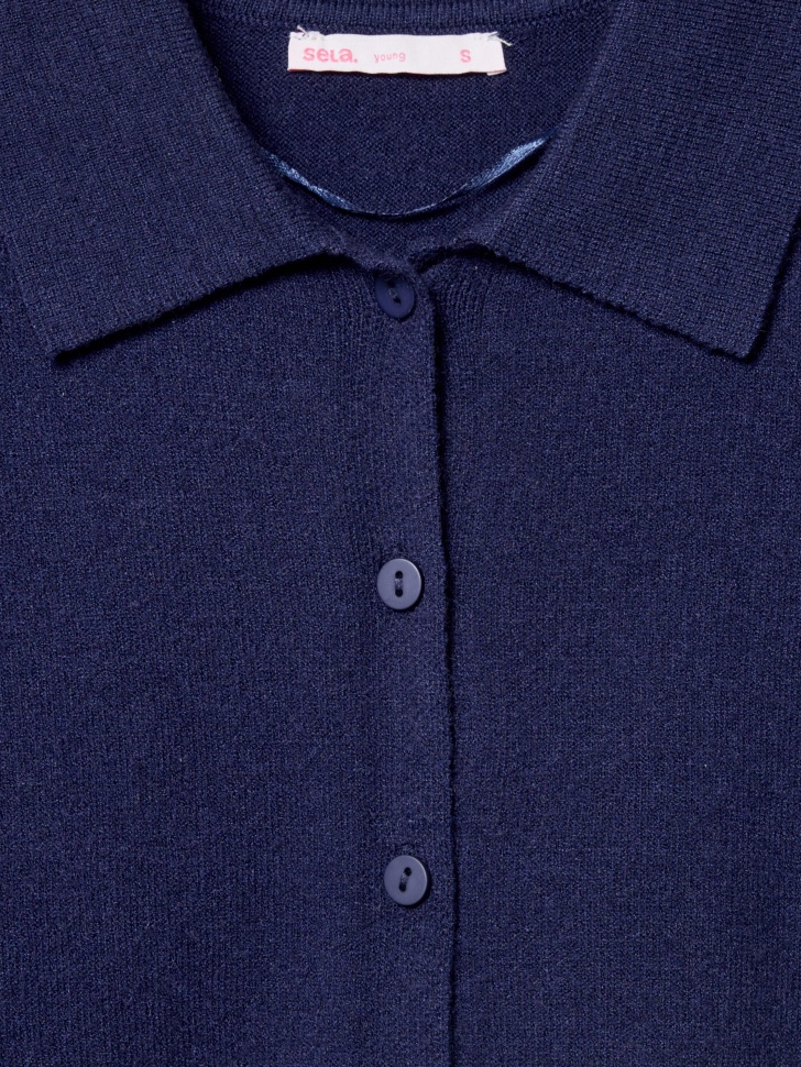 вязаный укороченный кардиган из линейки  young из вискозы спереди