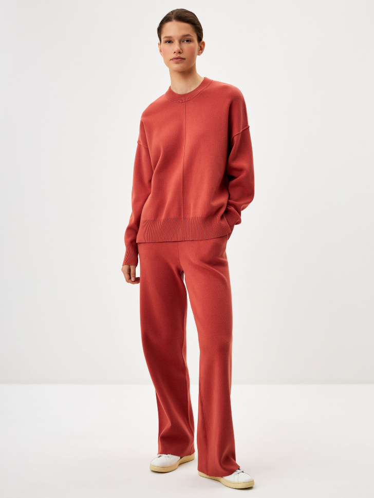 

Прямые вязаные брюки