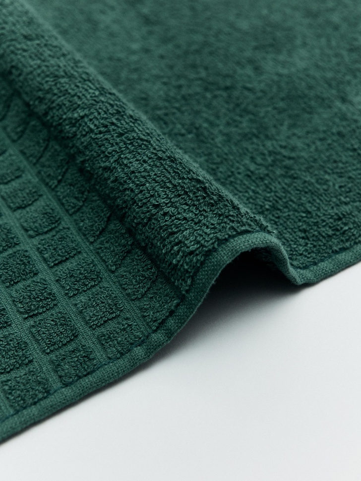 полотенце для лица от бренда sela вид слева