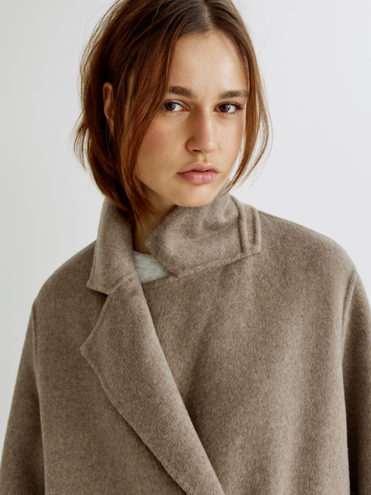 двубортное пальто макси из смесовой шерсти из россии вид сбоку