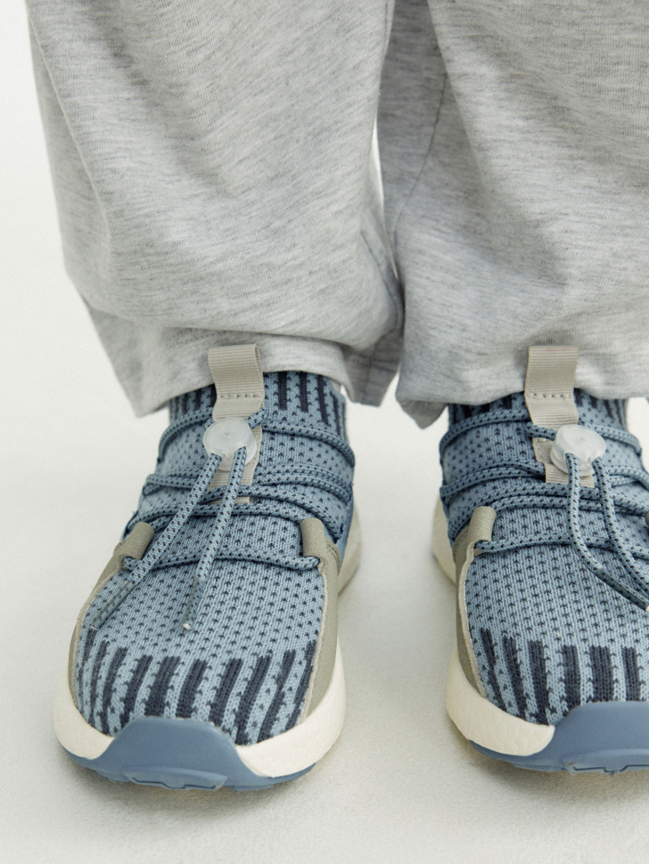 текстильные кроссовки для мальчиков от бренда sela вид слева