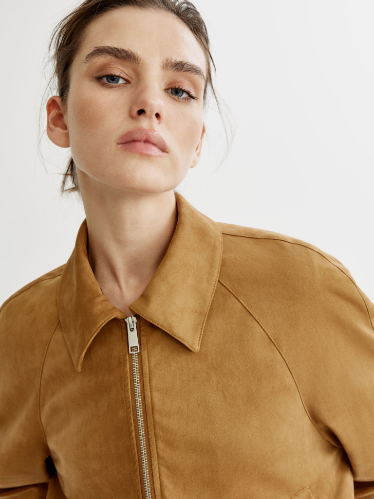 короткая куртка из искусственной замши из россии вид сбоку