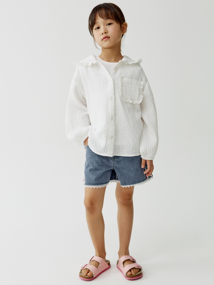 рубашка из муслина с капюшоном для девочек от бренда sela вид слева