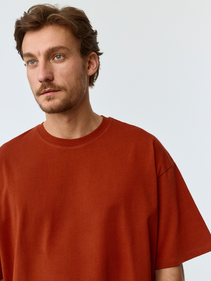 

Футболка MAX OVERSIZE FIT базовая