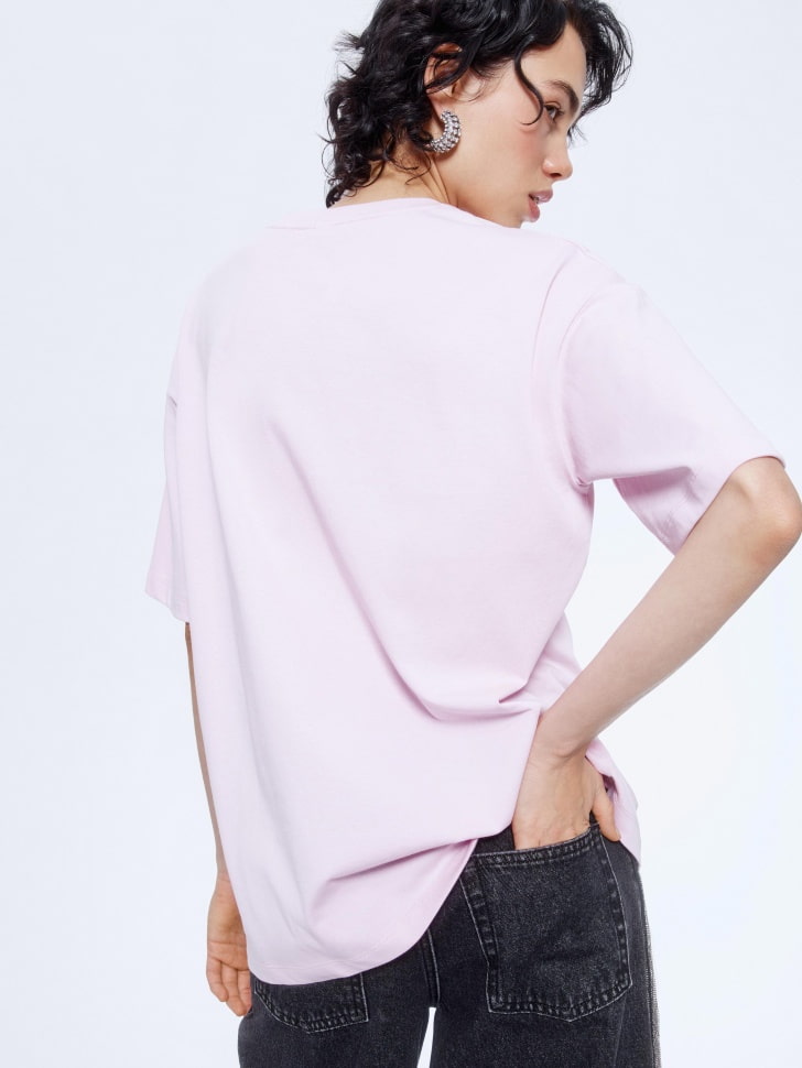 футболка оверсайз с принтом и патчем 4610517174017 в интернет магазине