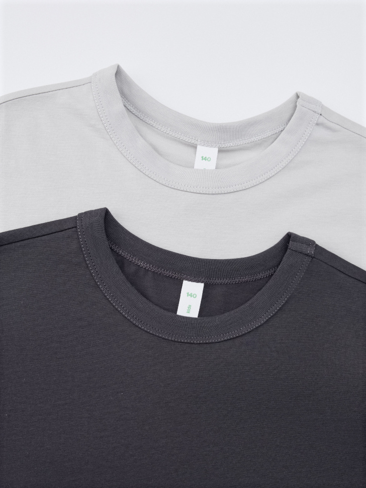 набор из белых 2 футболок детских 4680798339528 по акции