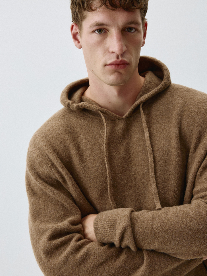 

Худи OVERSIZE FIT из смесовой шерсти
