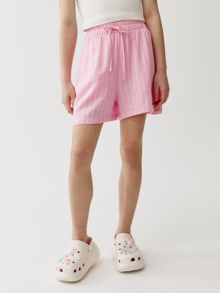 короткие шорты из смесового льна для девочек от бренда sela вид слева