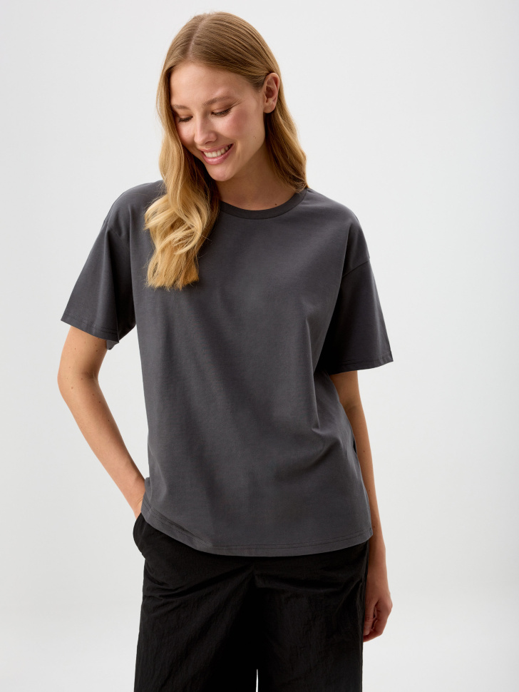 

Футболка KATE OVERSIZE FIT