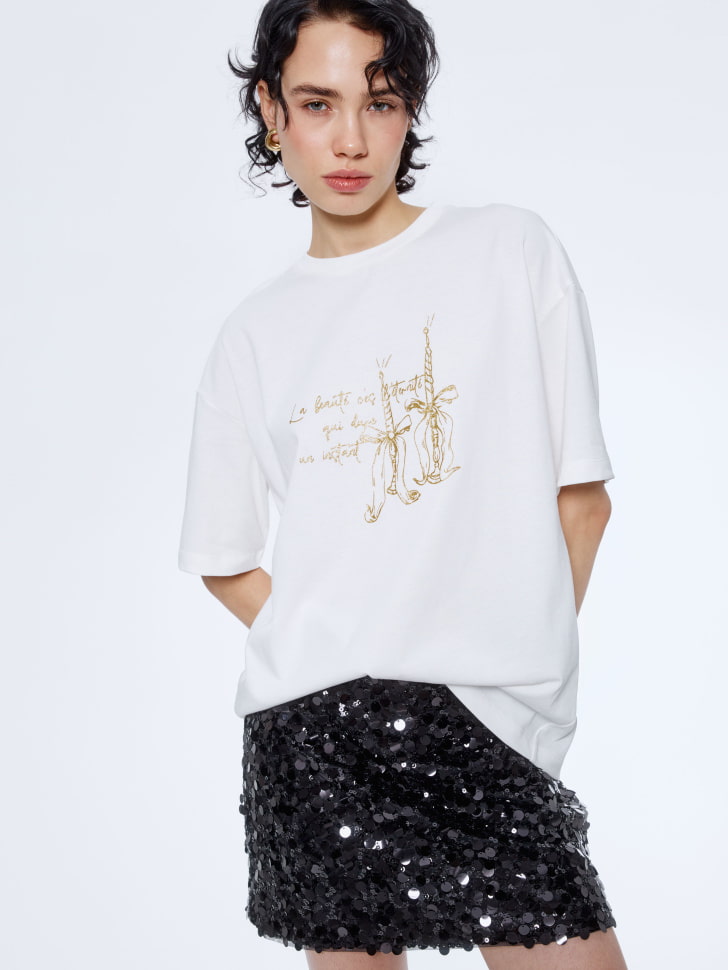 футболка оверсайз с принтом и патчем 4610517173911 фотография