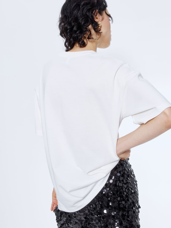 футболка оверсайз с принтом и патчем 4610517173911 в интернет магазине