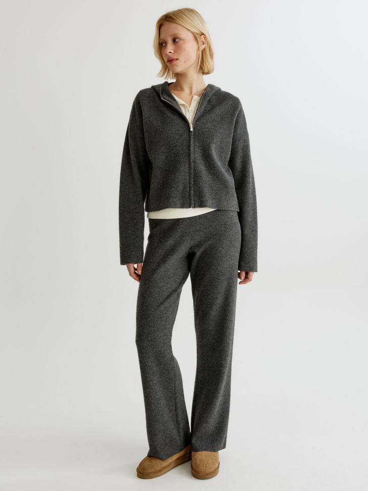 укороченное зип-худи с содержанием шерсти от бренда sela вид слева