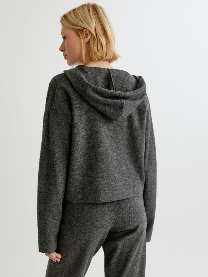 укороченное зип-худи с содержанием шерсти по цене 3999 руб вид справа