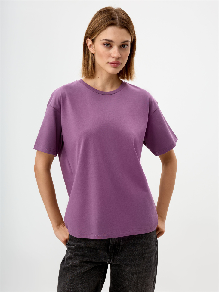 

Футболка KATE OVERSIZE FIT