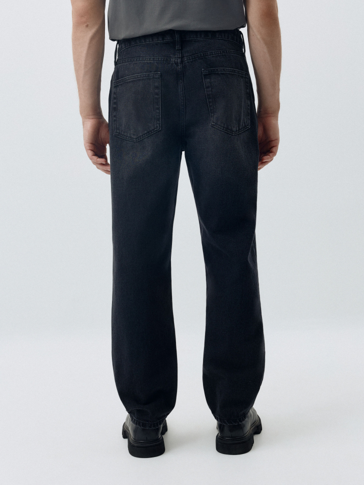 джинсы straight fit со средней посадкой по цене 1499 руб вид справа