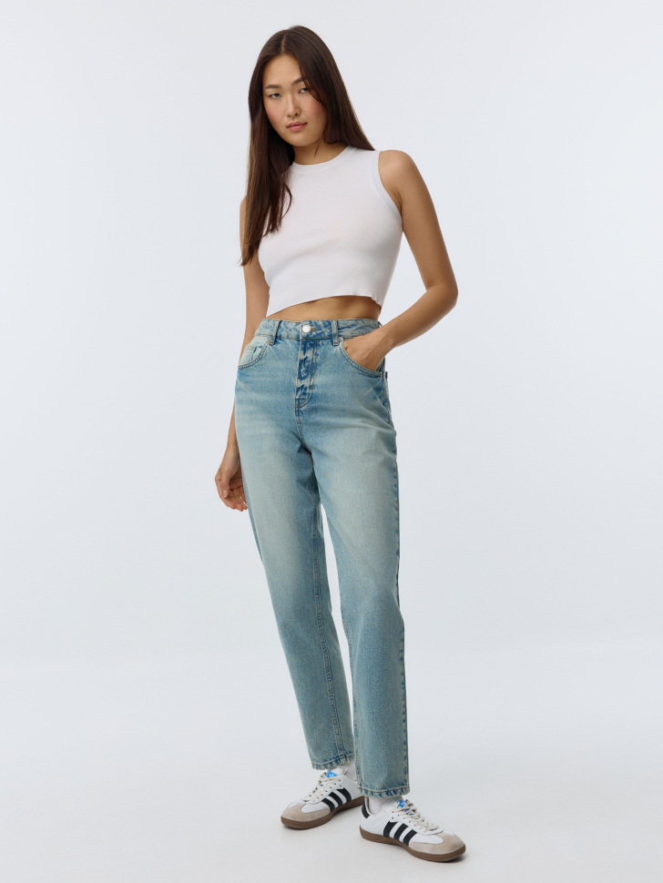 Джинсы Straight Fit с подворотами